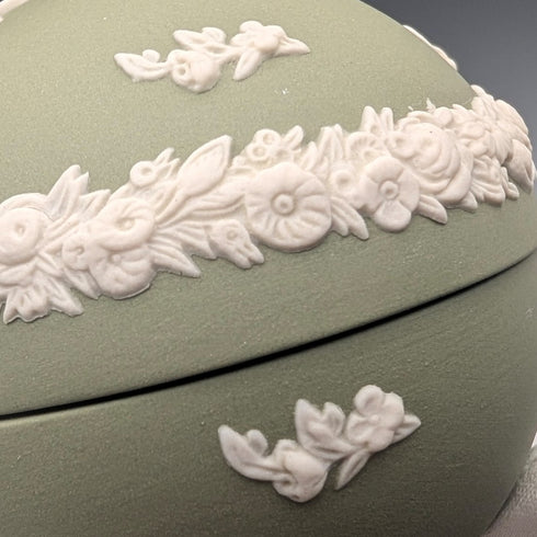 British Vintage Wedgwood Jasperware Egg-Shaped Trinket Box, Green